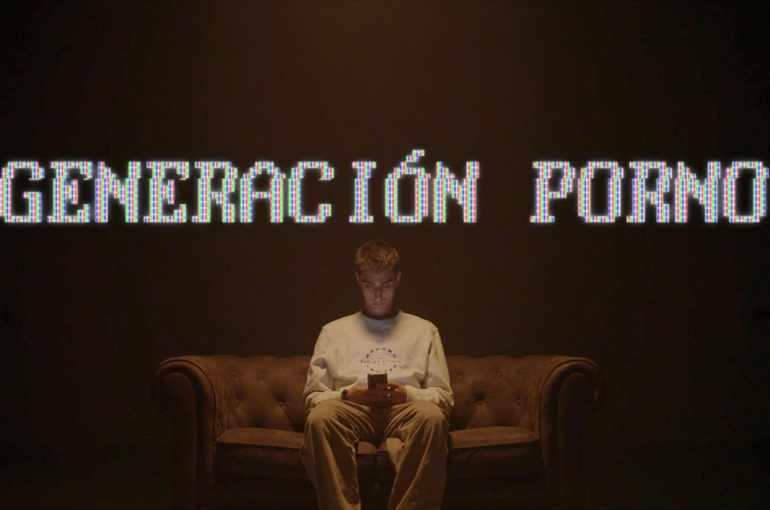 ‘Generación porno’ shows the current relationship between teenagers and sex without filters and in the first person.