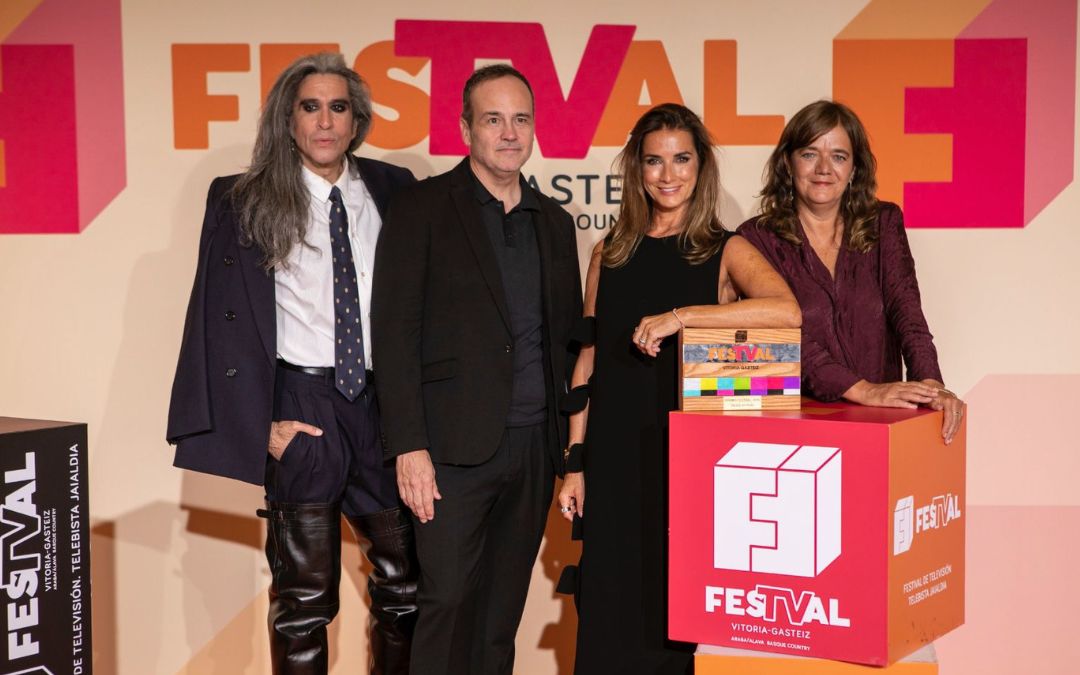 «Alaska Revelada» surpreende no FesTVal: o documentário sobre a icónica artista ganha o prémio em Vitória